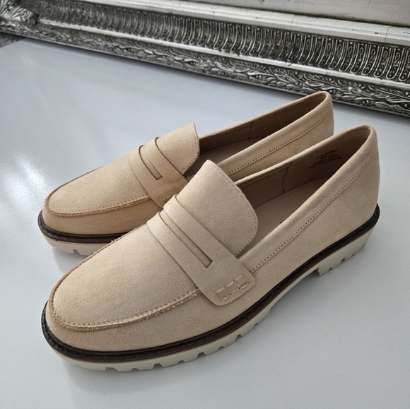 Journee Collection Kenly Penny Loafer. Color Taupe. Size 8.5. New. - Picture 3 of 7